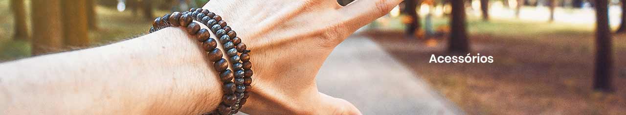 vitrine-acessorios-Photo-by-jonas-svidras-unsplash